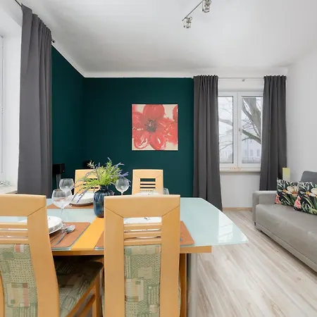 Vibrant Mokotow By Renters アパート