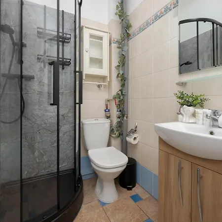 Vibrant Mokotow By Renters * ワルシャワ