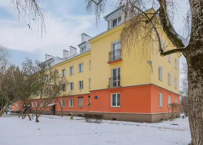 Vibrant Mokotow By Renters